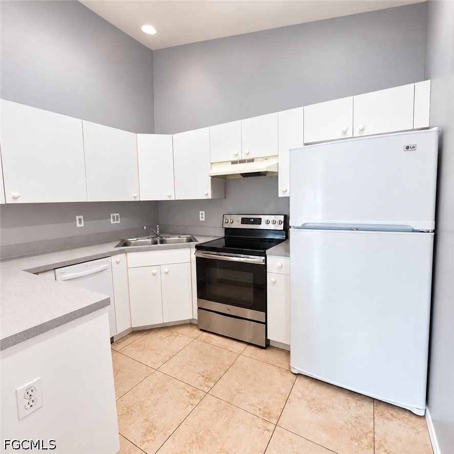 1214 NE 8th Place