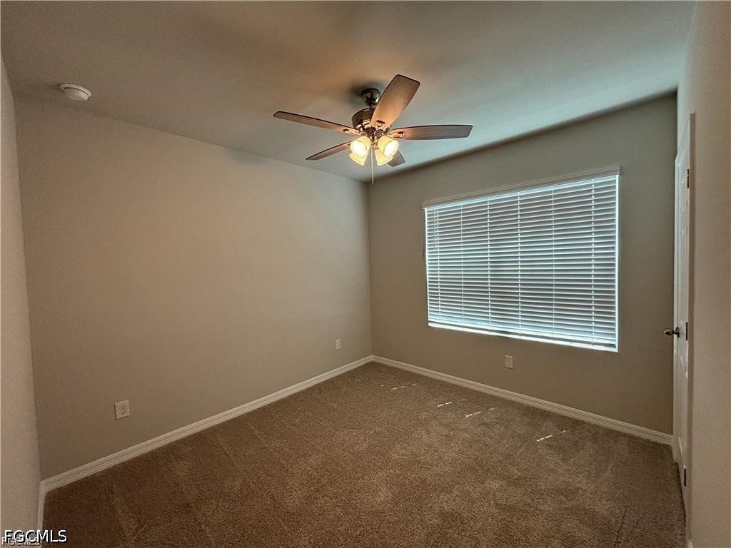 20461 Camino Torcido Loop