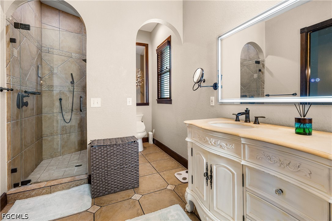 1504 Bowlees Cove