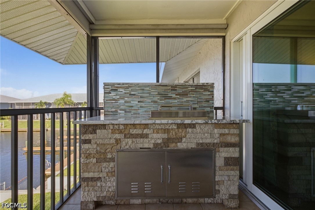 808  Cape Coral Parkway, Apartment 201