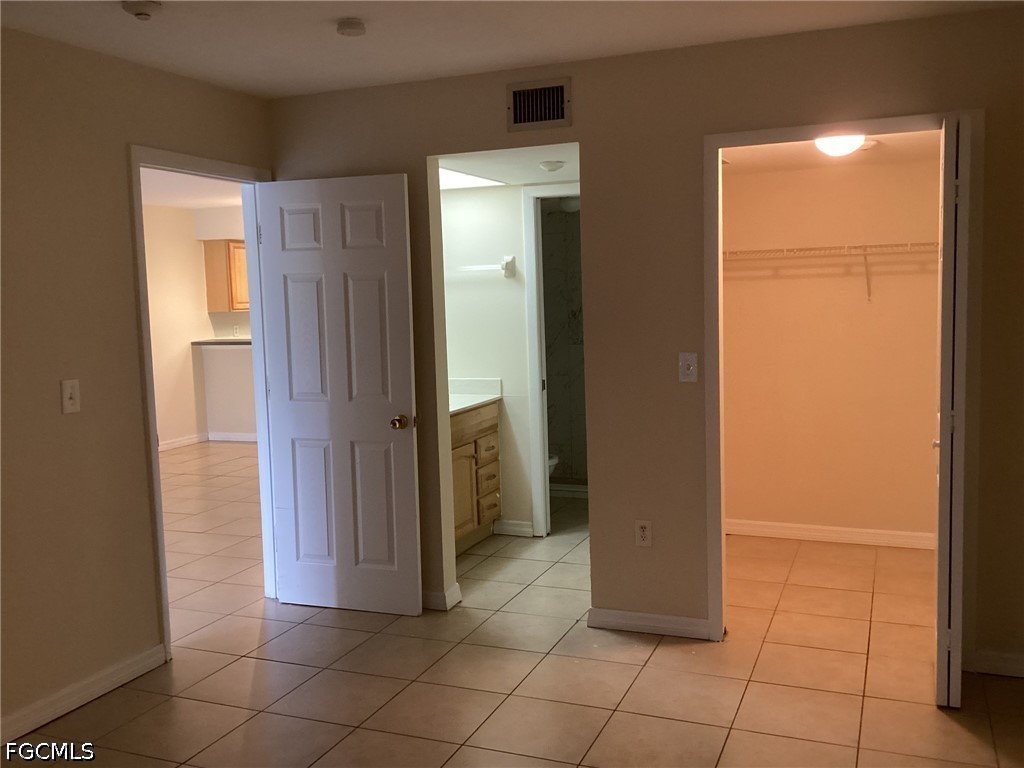 2211 E 5th Street, Apt 12