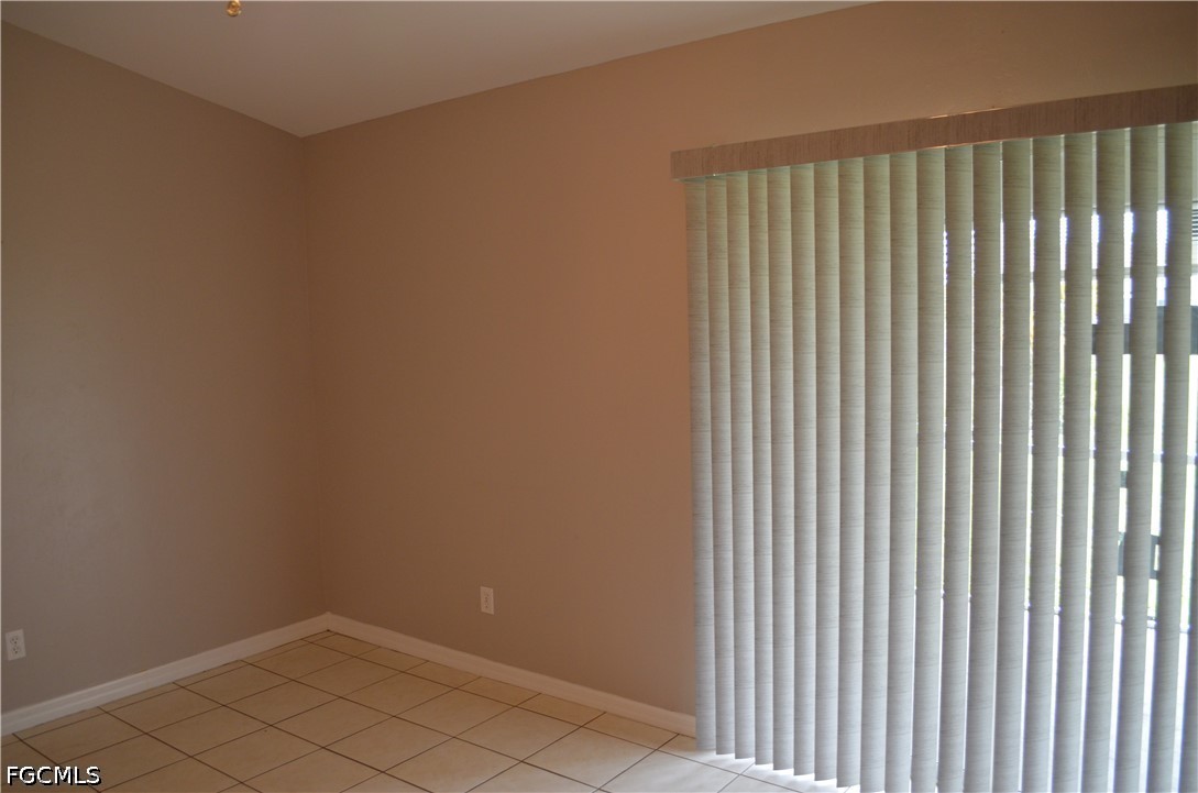 2304 NE 8th Place