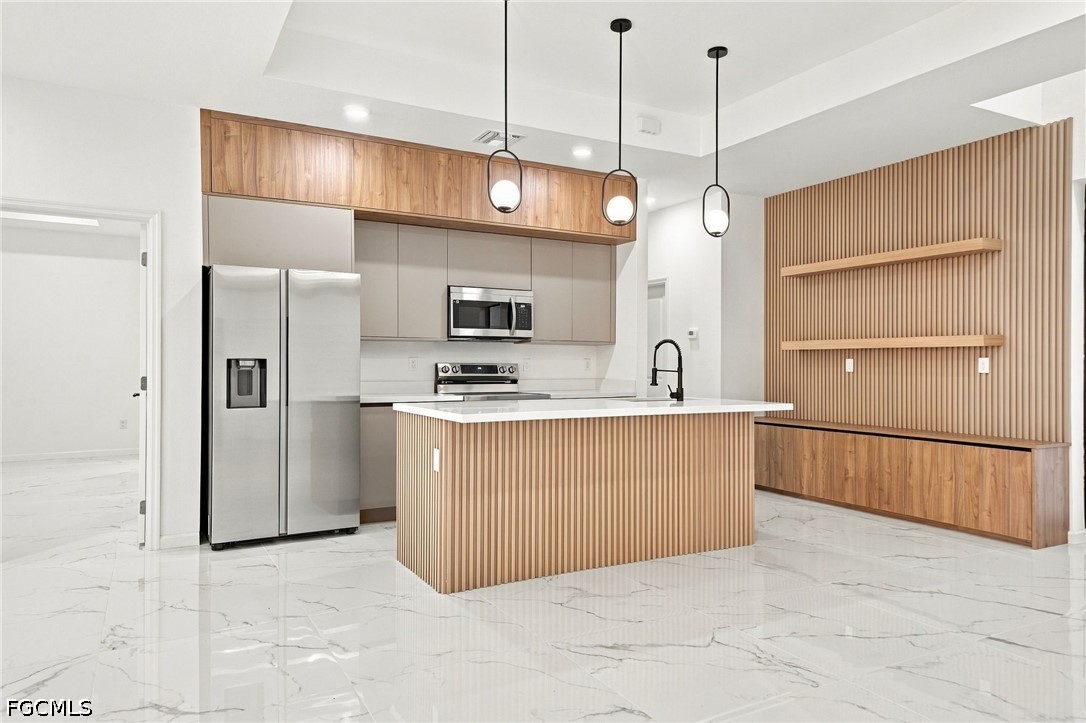 5231 6TH Street