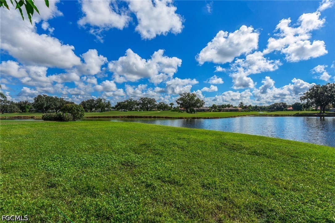 12083 Mahogany Isle Lane