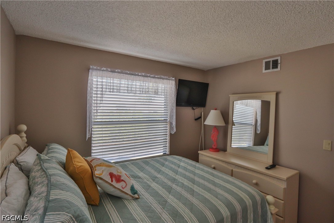 9281  Central Park Drive, Apt 206