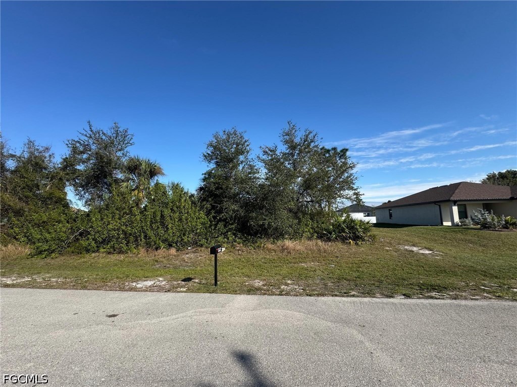 3601 NE 18th Place
