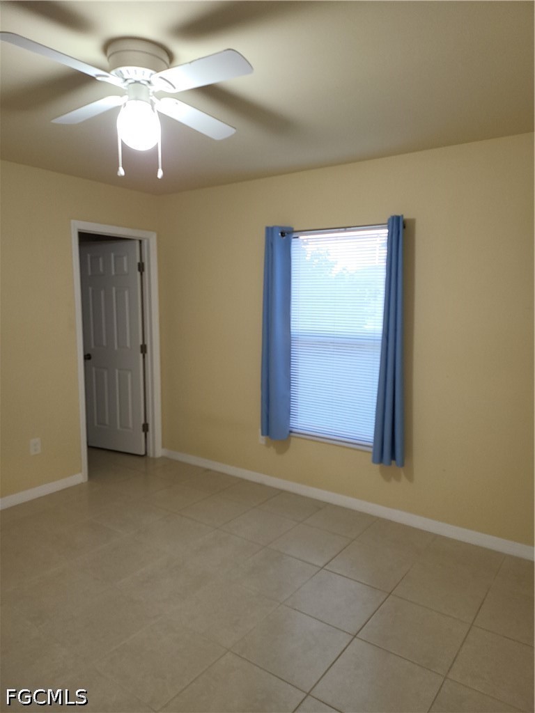 4523 SW 8th Place