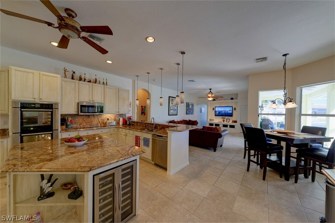 2623 SW 39th Street