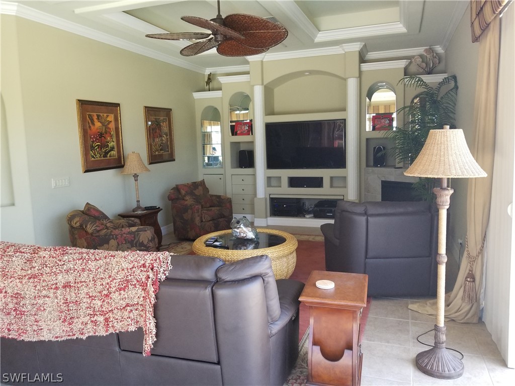 4904 SW 22nd Place