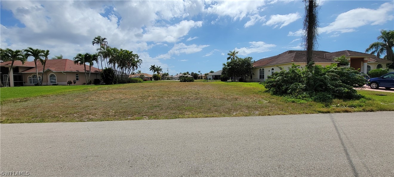 2032 SE 20th Lane