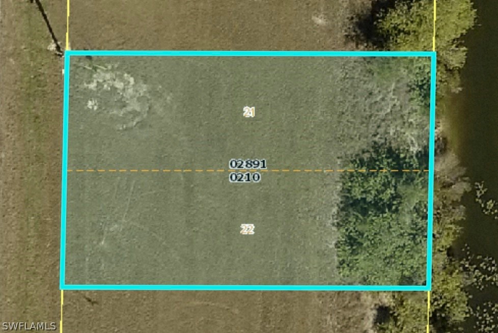 1135 NW 9th Place