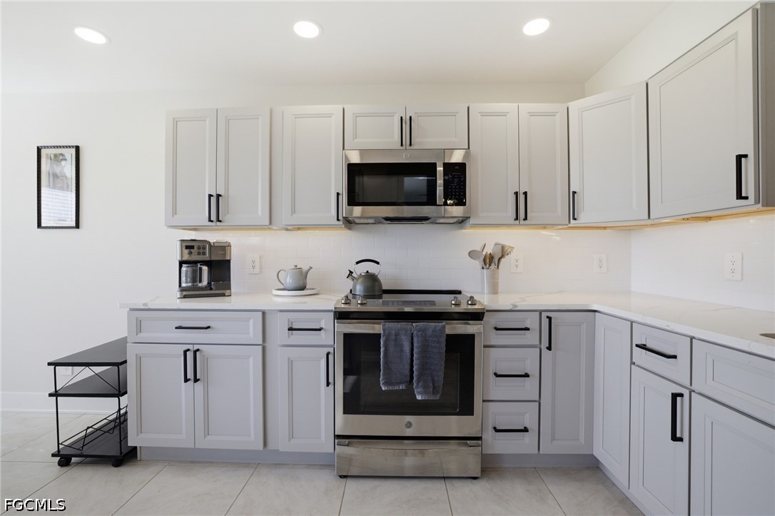 12521 Kelly Sands Way, Apt 34