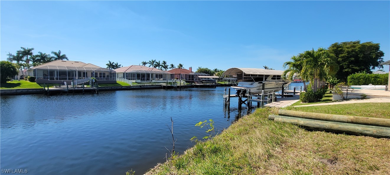 1722 SW 53rd Lane