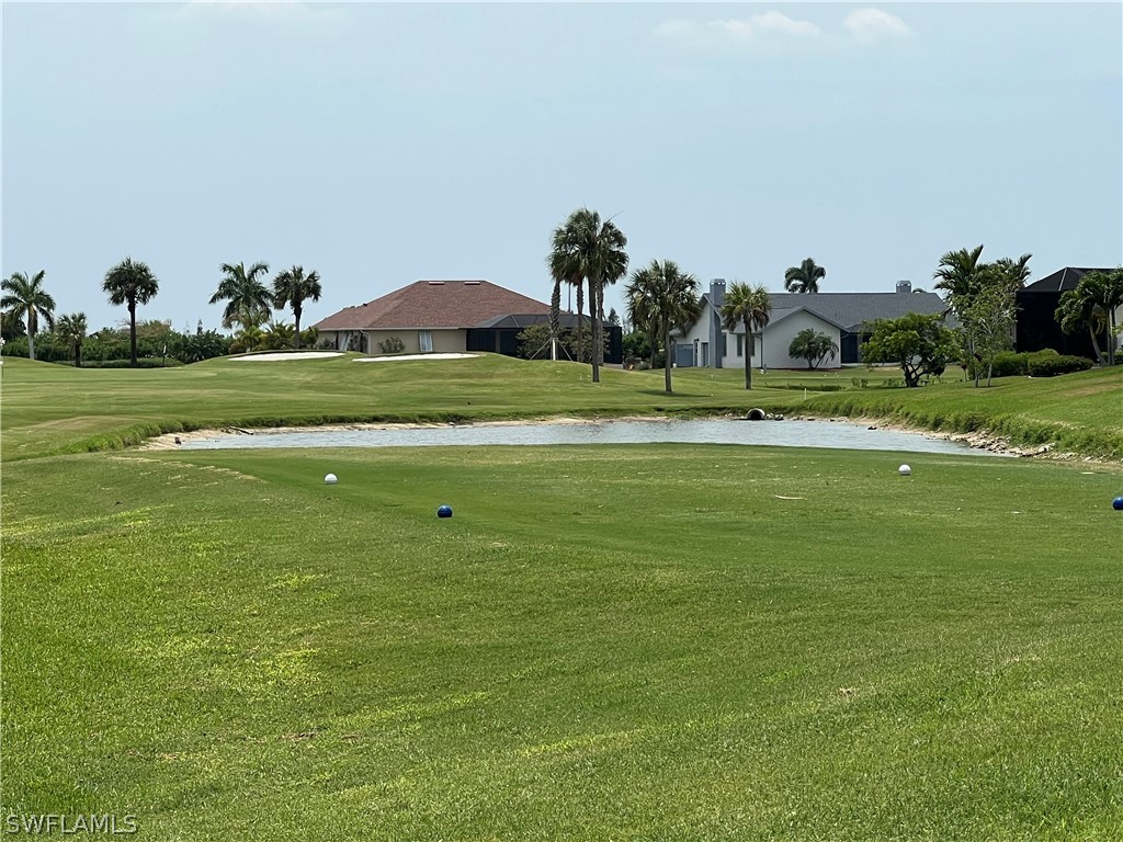 11806  Royal Tee Court