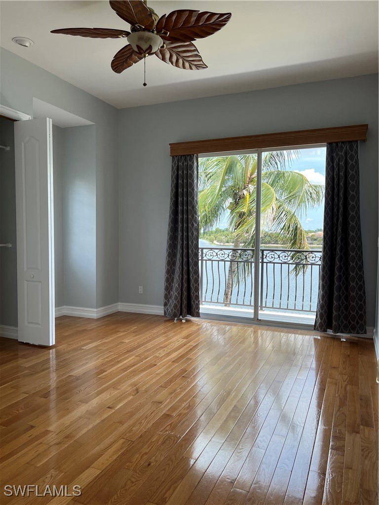 5460  Harborage Drive