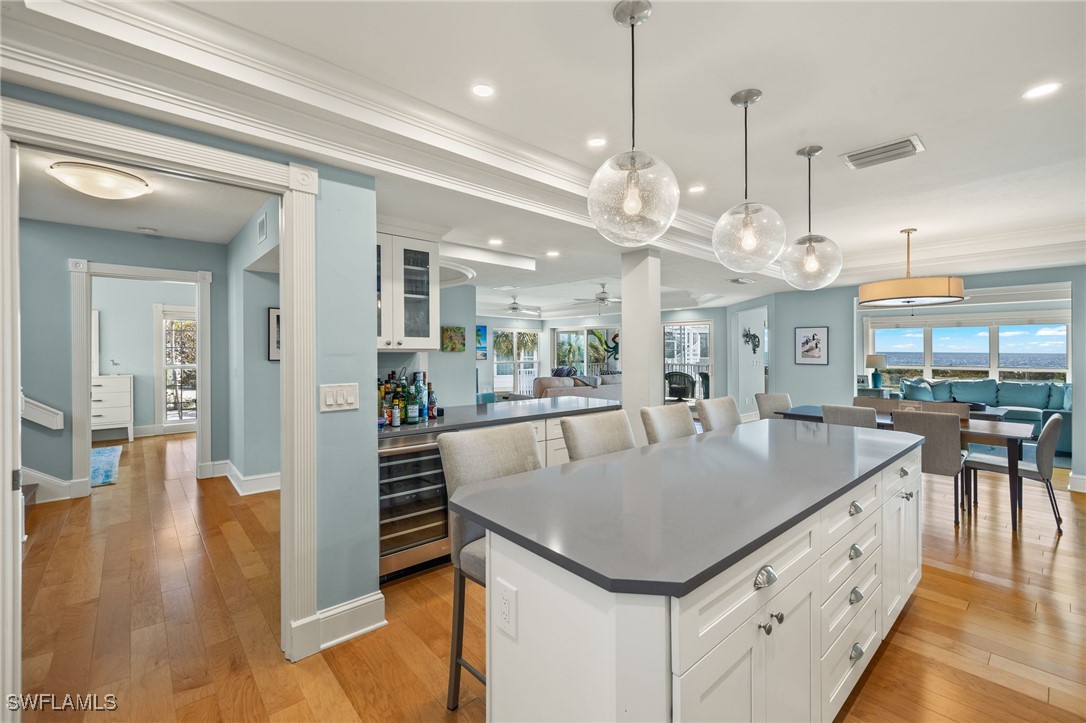 411 Bella Vista Way