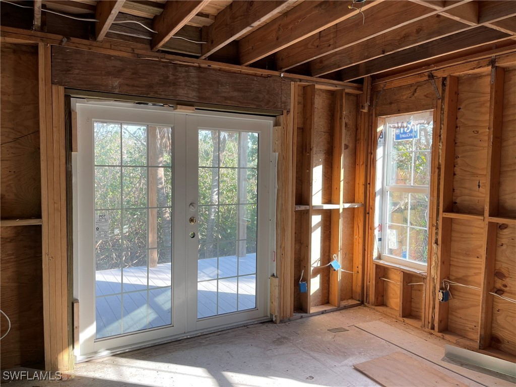 121 Swallow Drive
