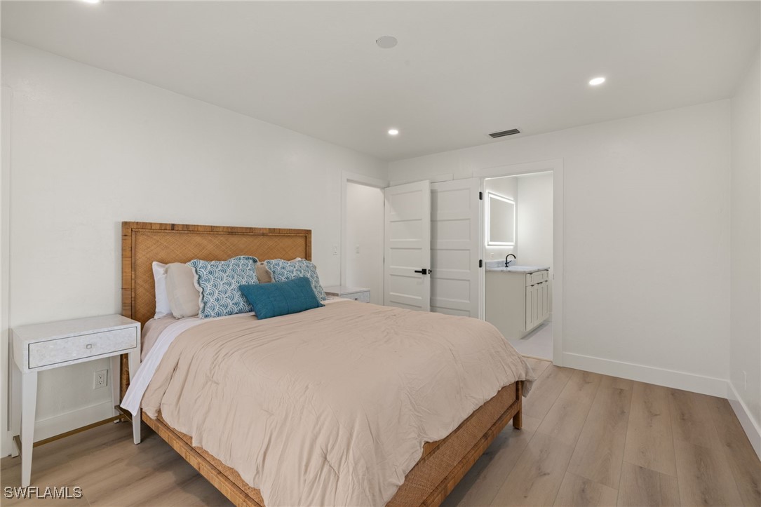996  Greenwood Court