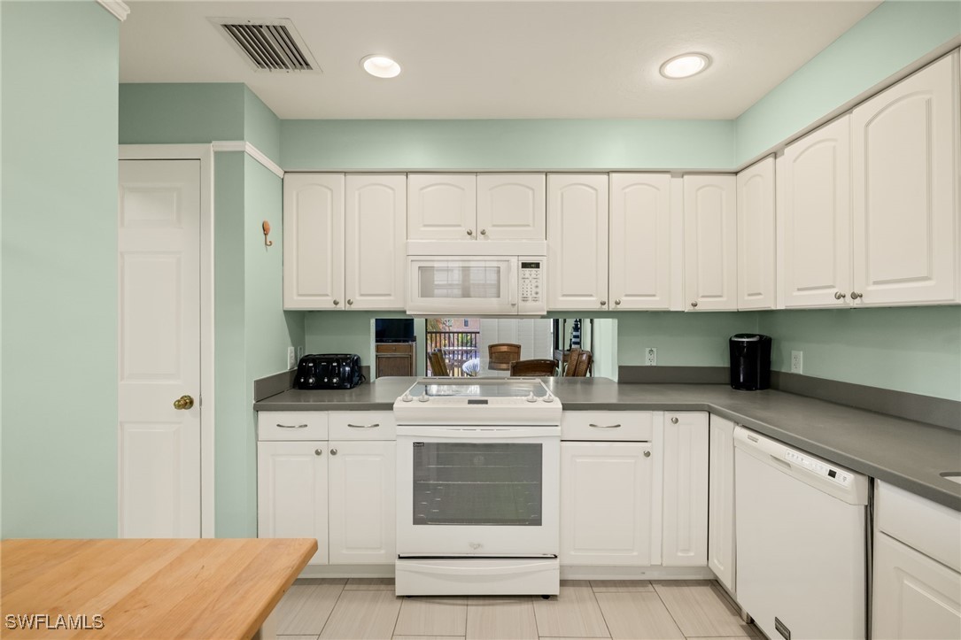 5117  Sea Bell Road, Apt C207