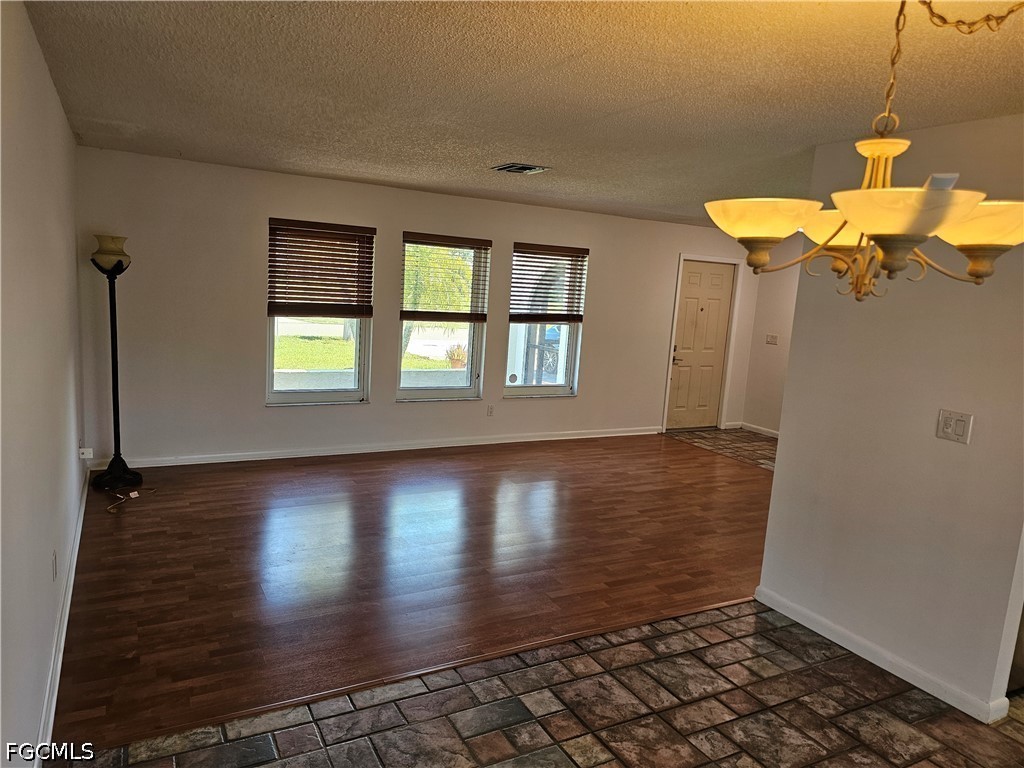 1404 SE 22nd Terrace