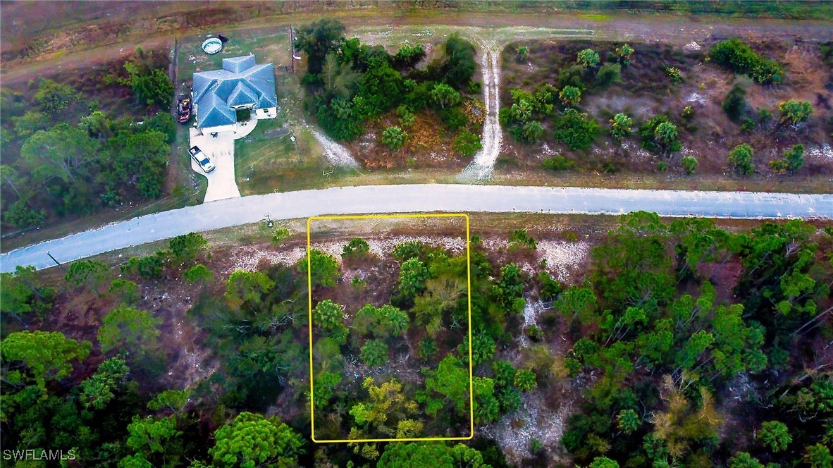   Lot 17 Hollister Avenue