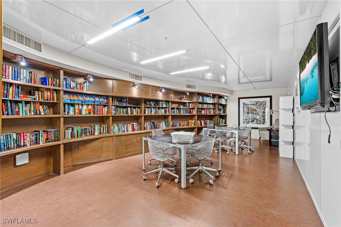 3000 Oasis Grand Boulevard, Apt 2203