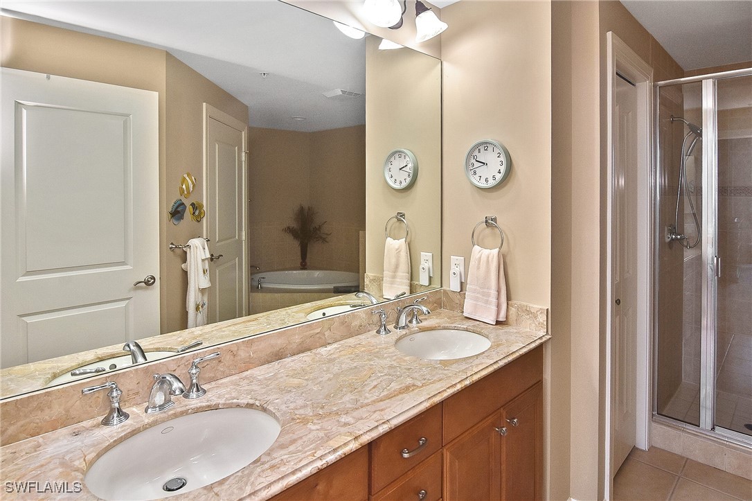 5781 Cape Harbour Drive, Apt 805