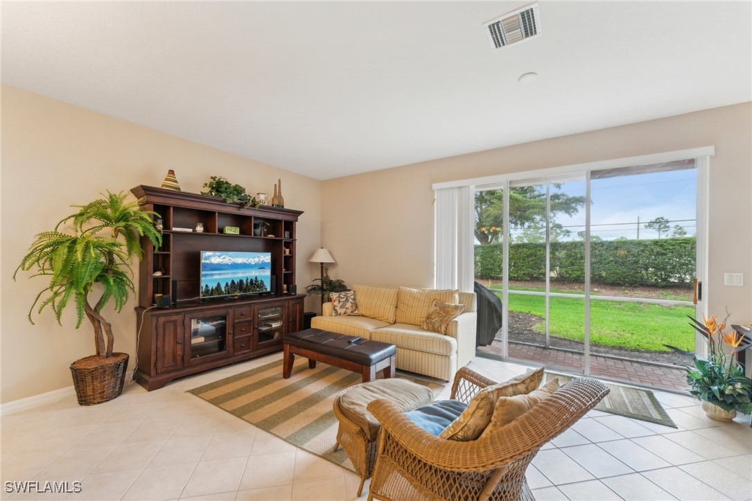 3327  Dandolo Circle