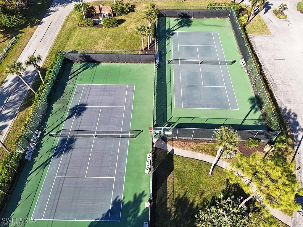 15472  Nelsons Walk Court