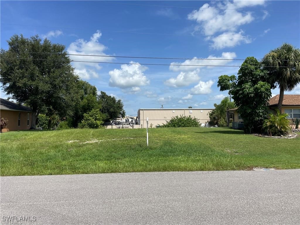 1216 SE 13th Avenue