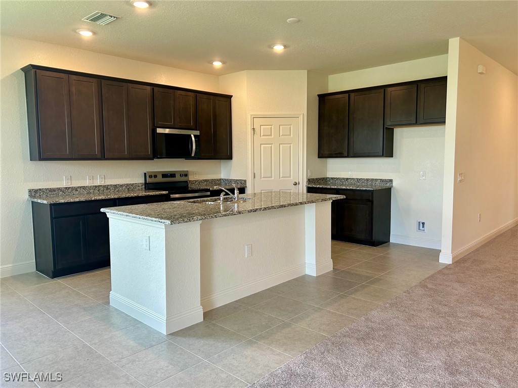 2121 NW 27th Street