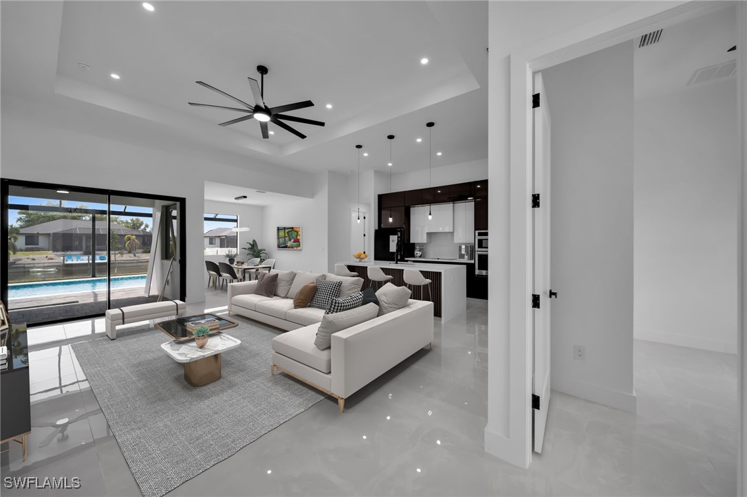 314 SW 31st Terrace