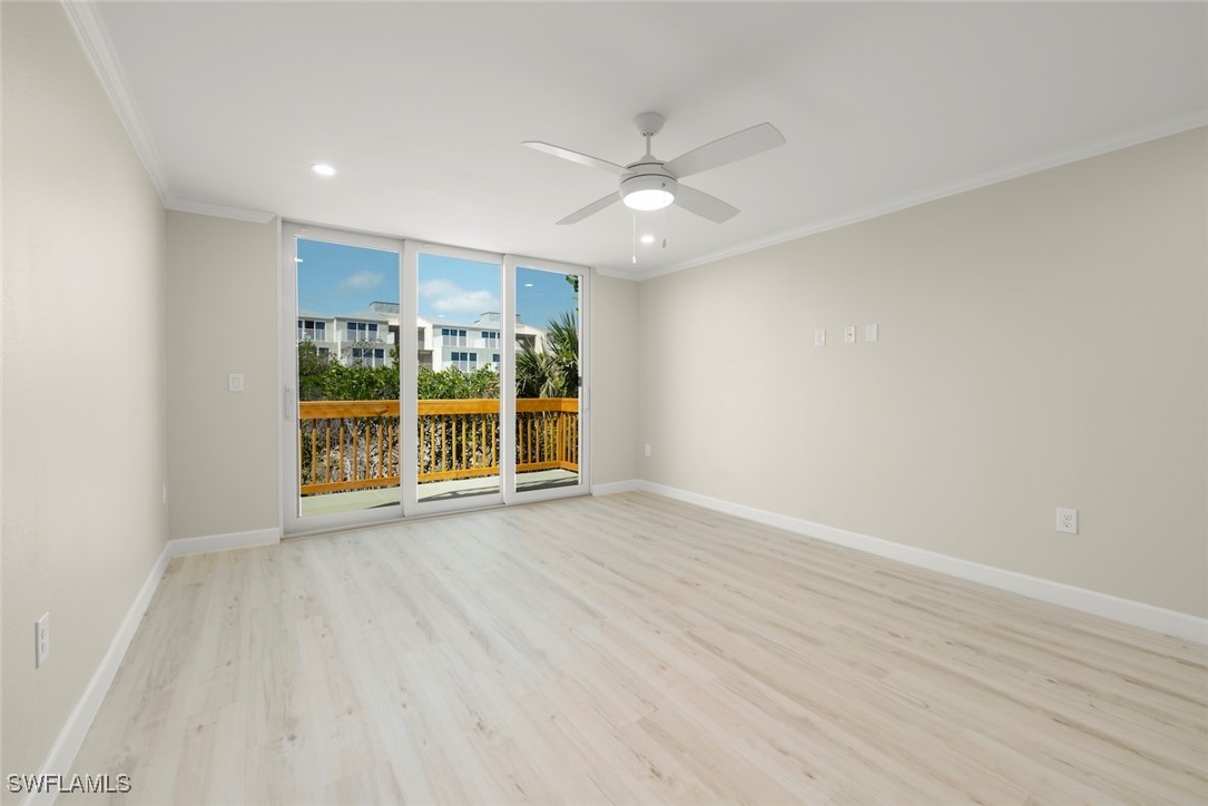200 Periwinkle Way, Apt 132