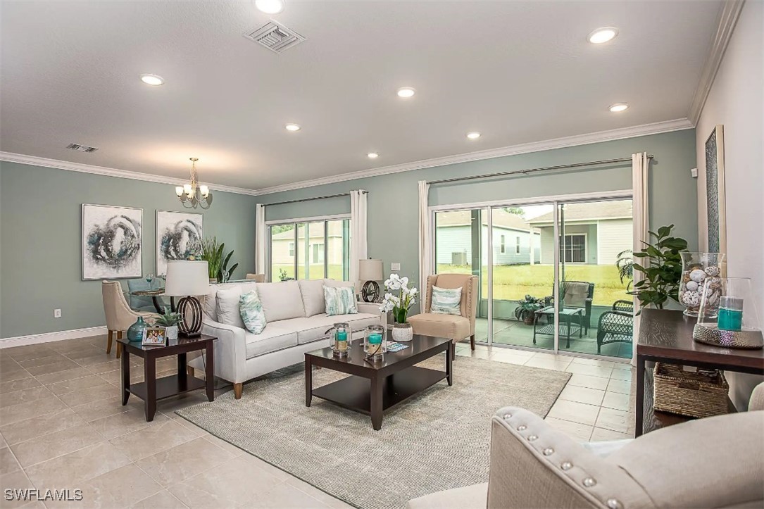 2119 NE Juanita Place