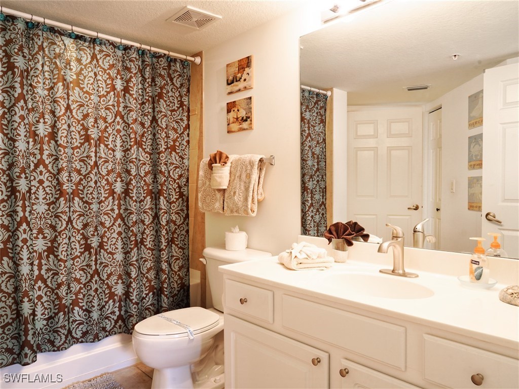 4105 Residence Drive, Apt 720
