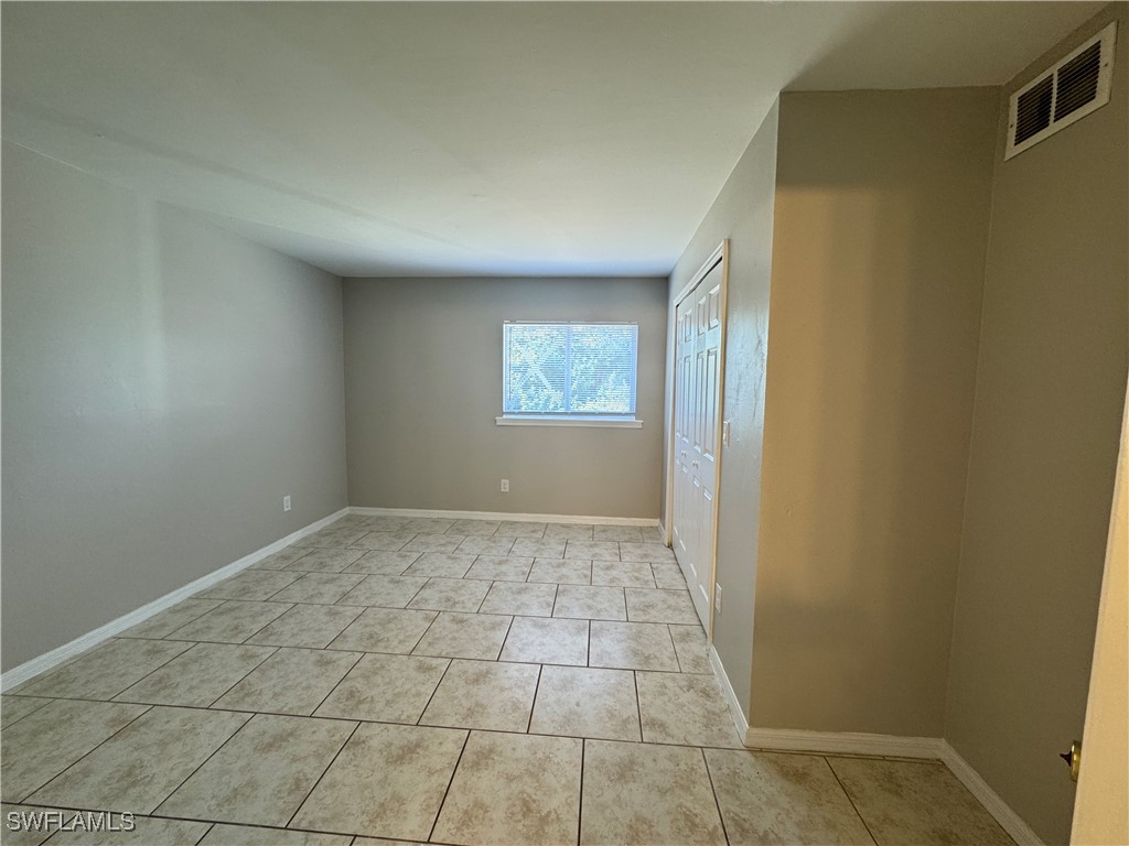 5031 Locke Lane