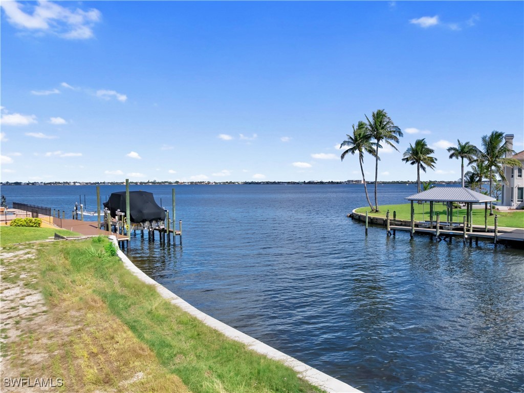 799  Cypress Lake Circle