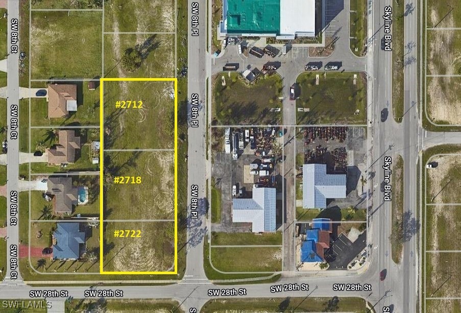 2712 SW 8th Place