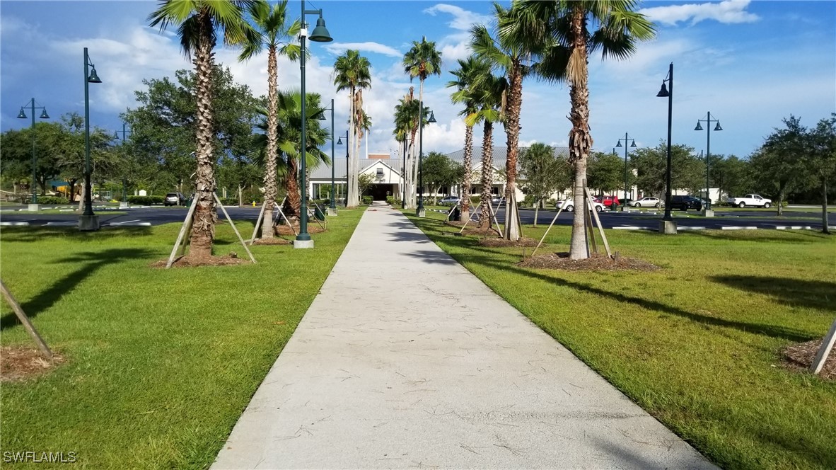   Eggelstom Avenue