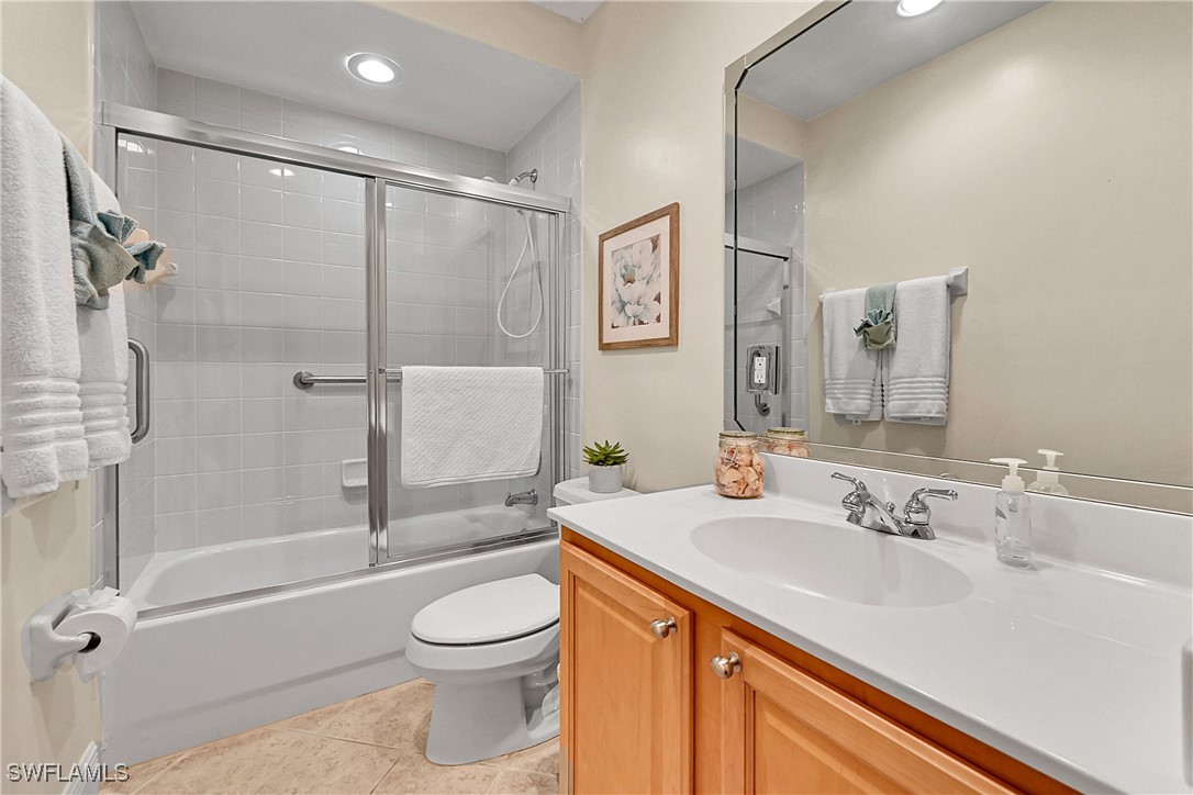 4700 Yacht Harbor Drive, Apt 612