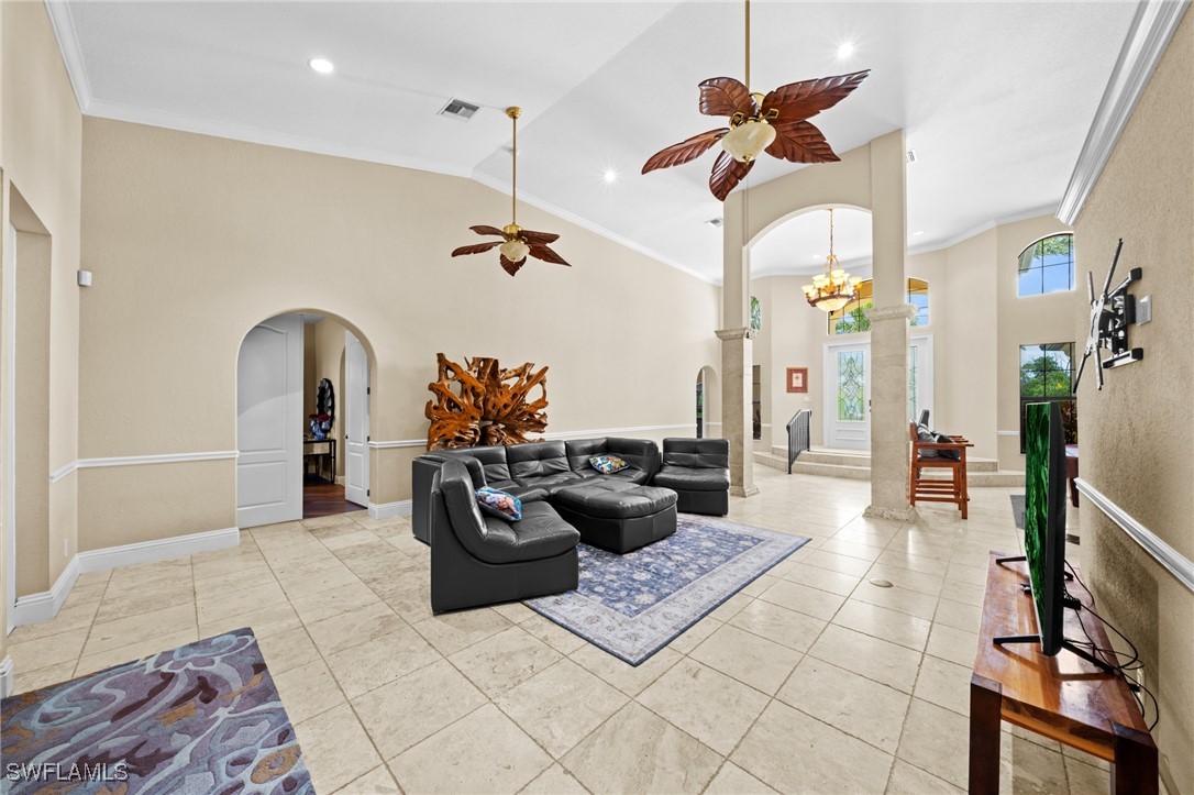 4007  Surfside Boulevard