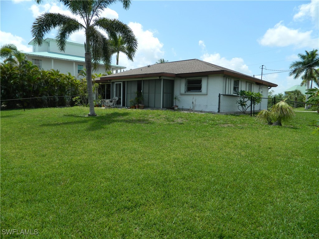 6408  Cocos Drive