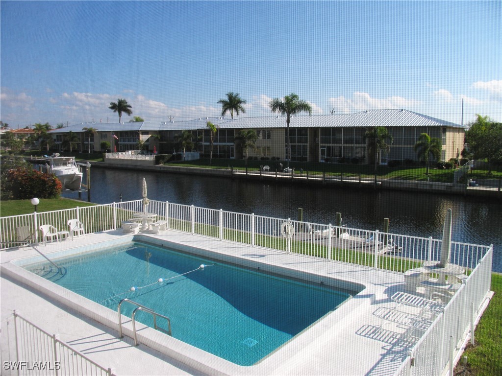 834 SE 46th Street, Apt 2A