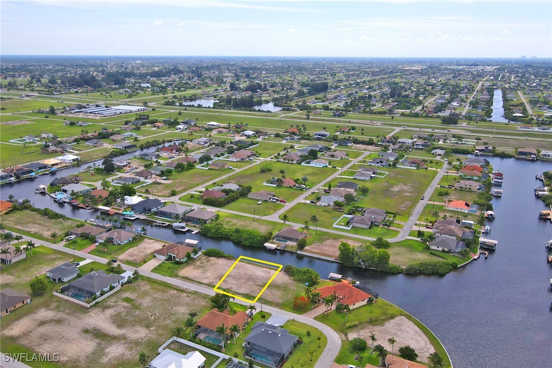 411 NW 35th Place