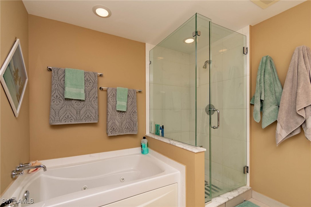 3000 Oasis Grand Boulevard, Apt 1406