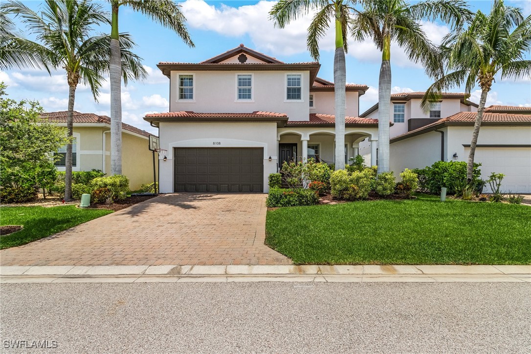 8108  Banyan Breeze Way
