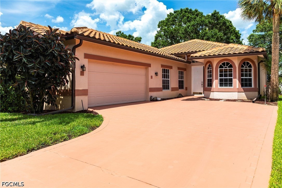 11302 Lakeland Circle