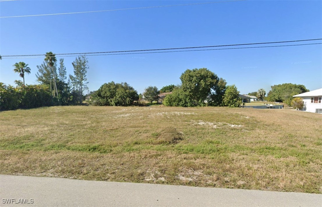 1222 SW Santa Barbara Place