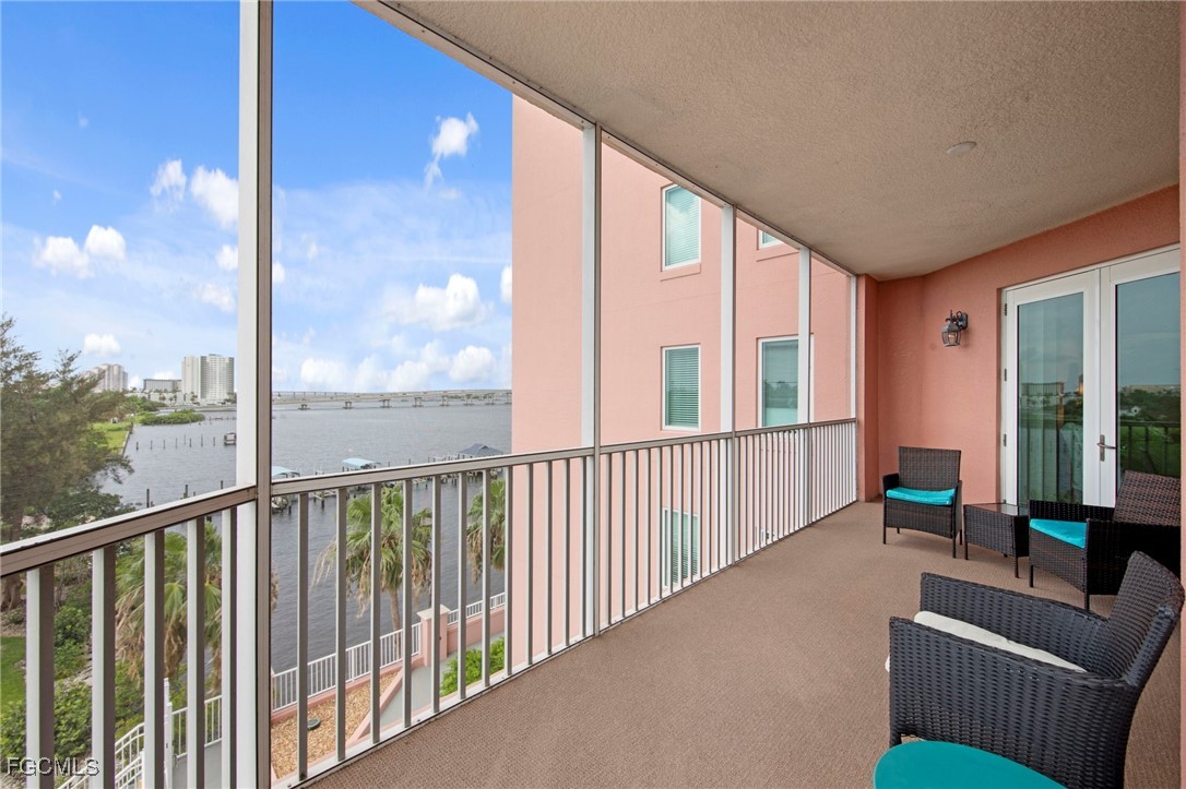 2743  1st Street, Apt 505