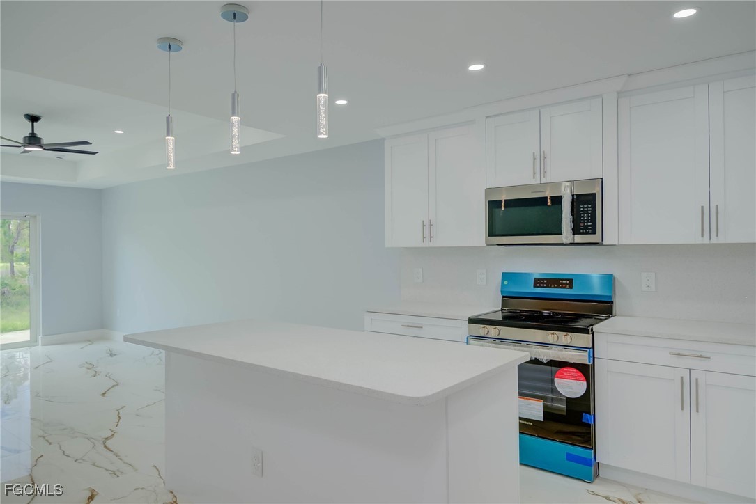 805/807 W 12th Street